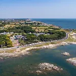 Kompleks wypoczynkowy Domaine De Port Aux Rocs Le Croisic