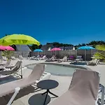 Domaine De Port Aux Rocs