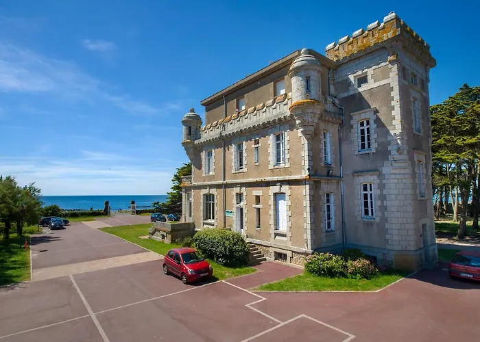 Domaine De Port Aux Rocs 3*