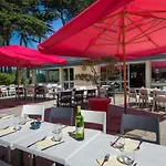 Domaine De Port Aux Rocs Feriepark