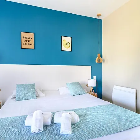 Domaine De Port Aux Rocs ル・クロワジック